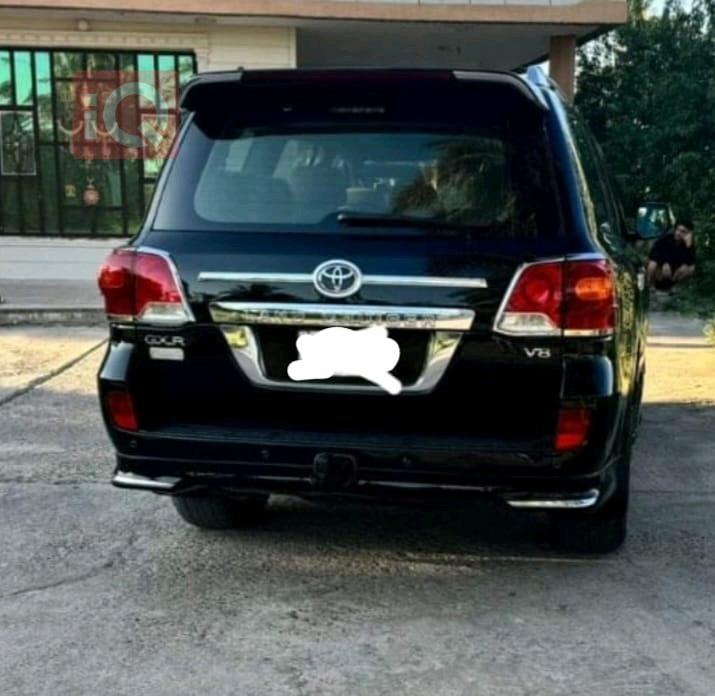 تويوتا لاندكروزر